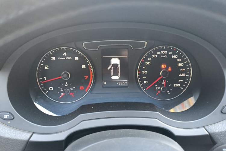 Used Audi Q3 2018 30th Anniversary Edition 30 TFSI Style Model Instrument Cluster
