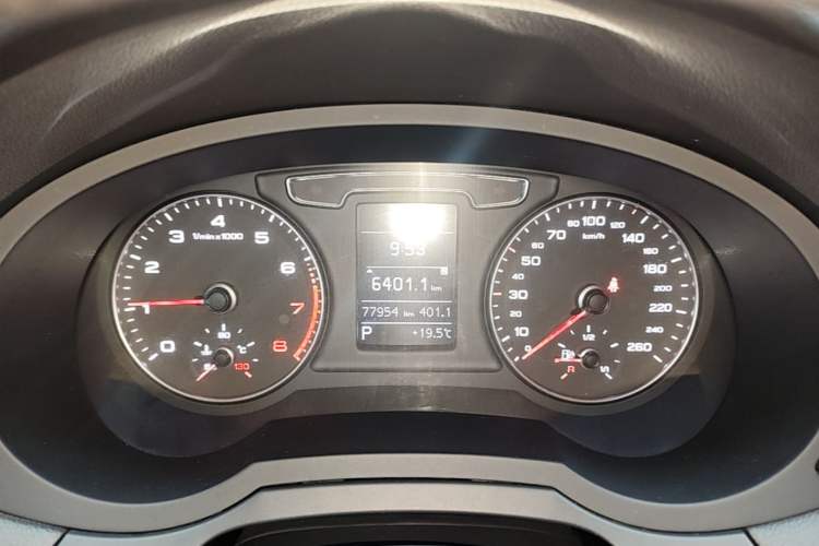 Used Audi Q3 2018 35 TFSI Fashion Edition Collector's Model Instrument Cluster
