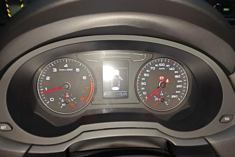 Used Audi Q3 2018 30 TFSI Fashion Edition Collector's Model Instrument Cluster