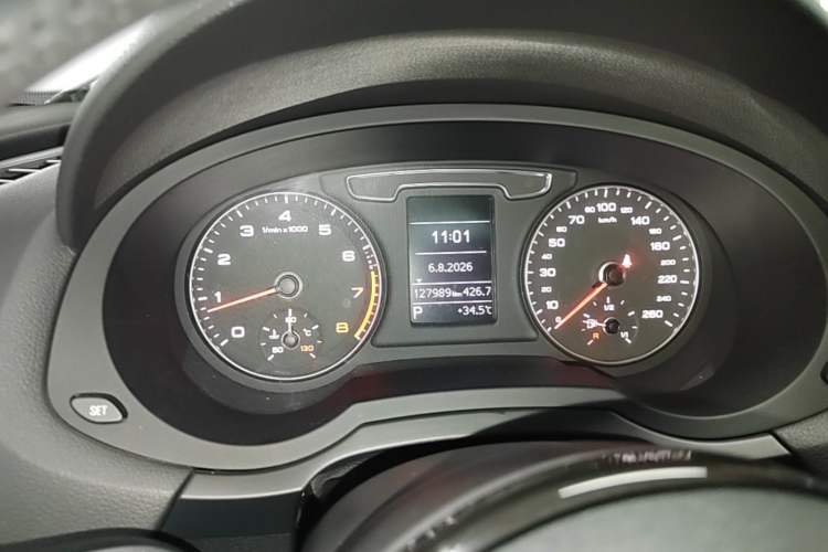 Used Audi Q3 2018 30th Anniversary Edition 35 TFSI Fashion Model Instrument Cluster