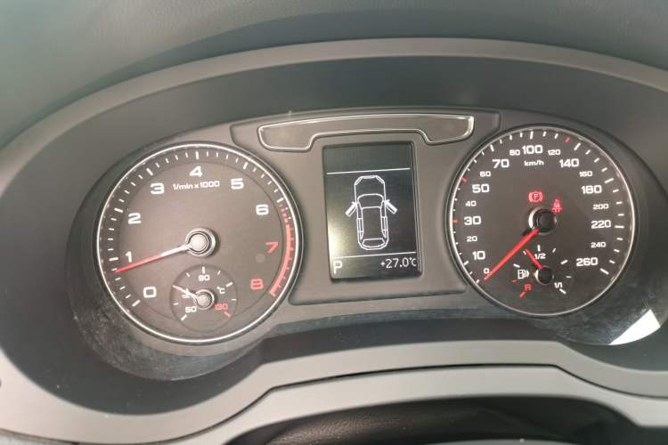 Used Audi Q3 2018 30 TFSI Fashion Edition Collector's Version Instrument Cluster
