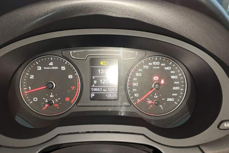 Used Audi Q3 2018 30 TFSI Fashion Edition Collector's Version Instrument Cluster