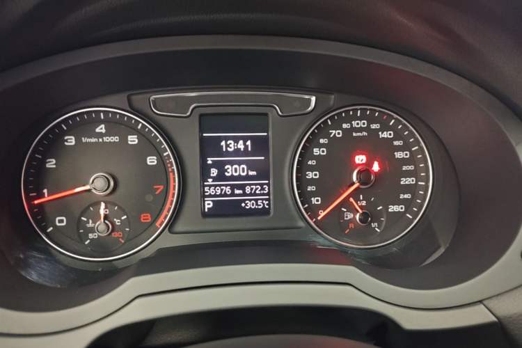Used Audi Q3 2018 30th Anniversary Edition 30 TFSI Fashion Model Instrument Cluster