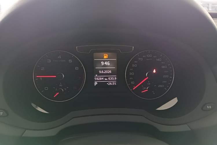 Used Audi Q3 2018 30th Anniversary Edition 30 TFSI Fashion Model Instrument Cluster