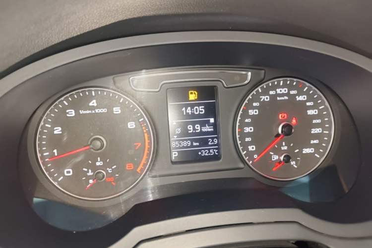 Used Audi Q3 2018 30th Anniversary Edition 30 TFSI Fashion Model Instrument Cluster