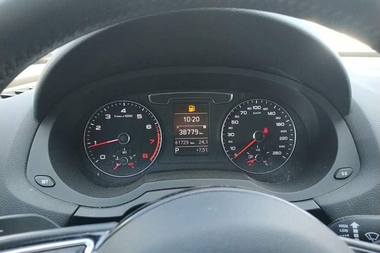 Used Audi Q3 2018 30th Anniversary Edition 30 TFSI Style Model Instrument Cluster