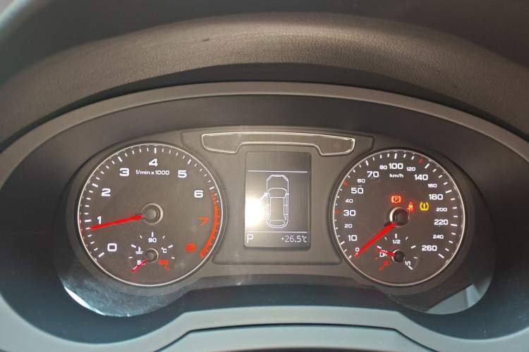 Used Audi Q3 2018 30th Anniversary Edition 30 TFSI Fashion Model Instrument Cluster