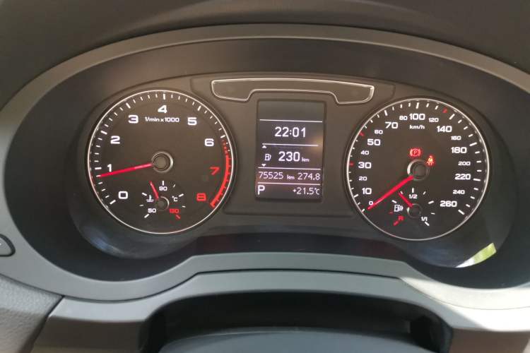 Used Audi Q3 2018 30th Anniversary Edition 35 TFSI Fashion Model Instrument Cluster