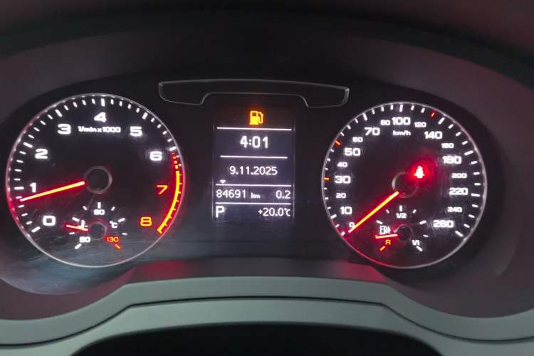 Used Audi Q3 2018 30th Anniversary Edition 35 TFSI Fashion Model Instrument Cluster