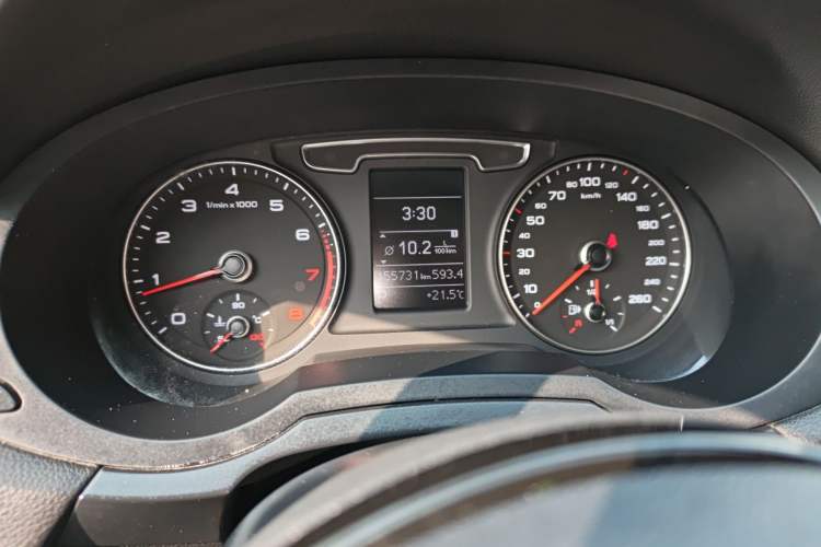 Used Audi Q3 2018 30th Anniversary Edition 30 TFSI Fashion Model Instrument Cluster