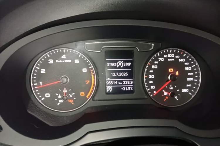 Used Audi Q3 2018 30 TFSI Fashion Edition Collector's Version Instrument Cluster