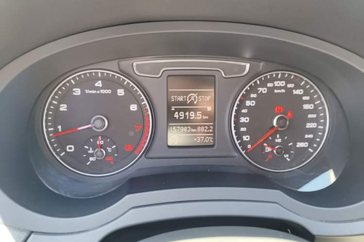 Used Audi Q3 2018 30th Anniversary Edition 30 TFSI Fashion Model Instrument Cluster