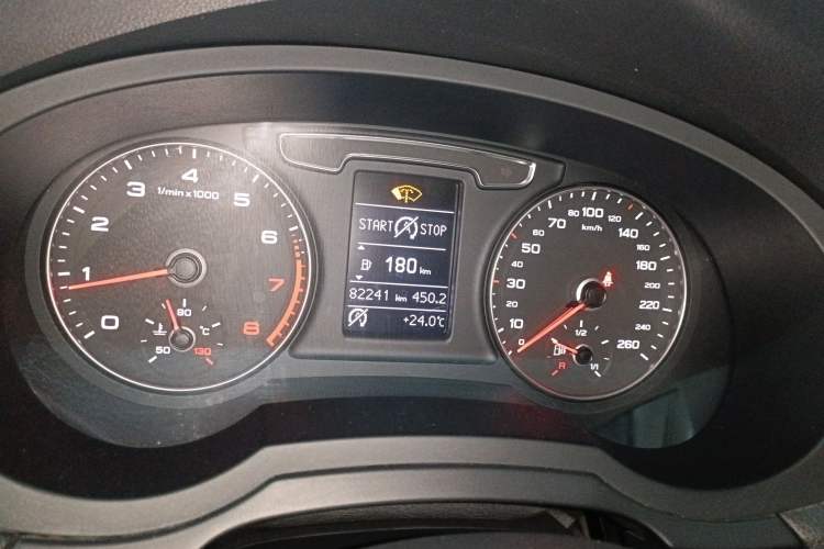 Used Audi Q3 2018 30th Anniversary Edition 30 TFSI Fashion Model Instrument Cluster