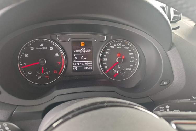 Used Audi Q3 2018 30th Anniversary Edition 35 TFSI Fashion Model Instrument Cluster
