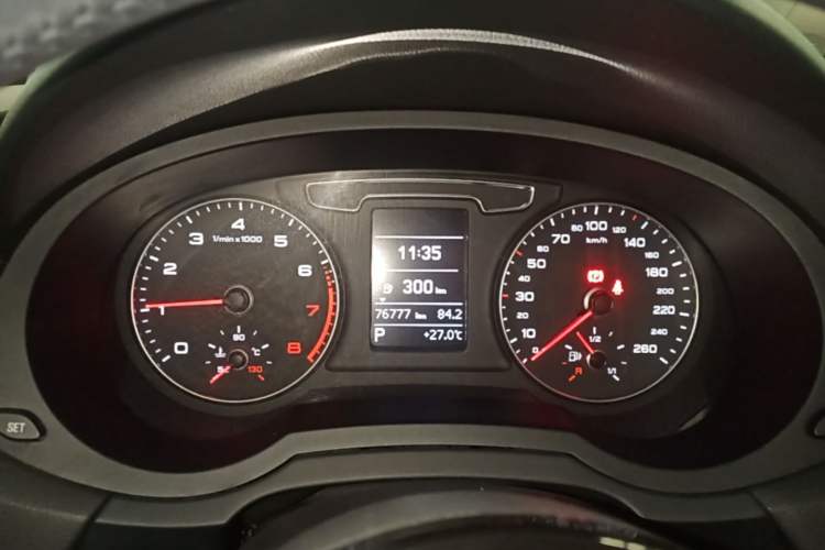 Used Audi Q3 2018 30th Anniversary Edition 35 TFSI Sport Model Instrument Cluster