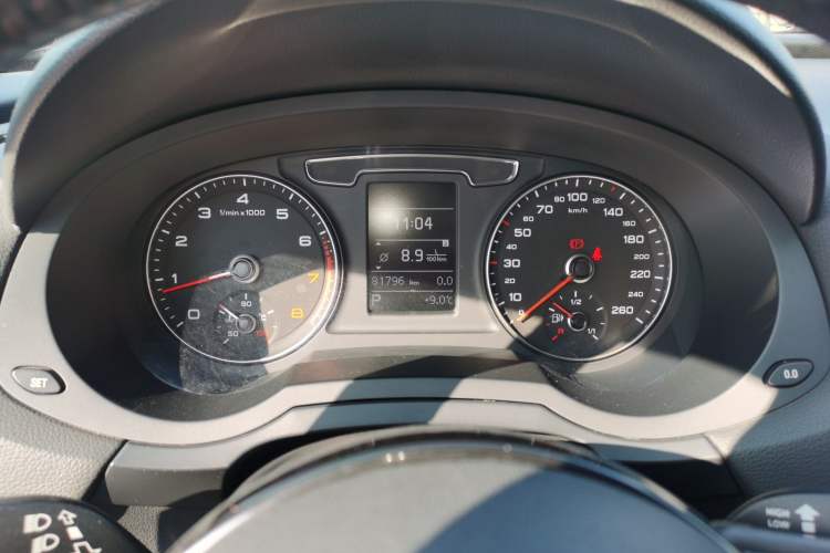 Used Audi Q3 2018 30th Anniversary Edition 30 TFSI Fashion Model Instrument Cluster