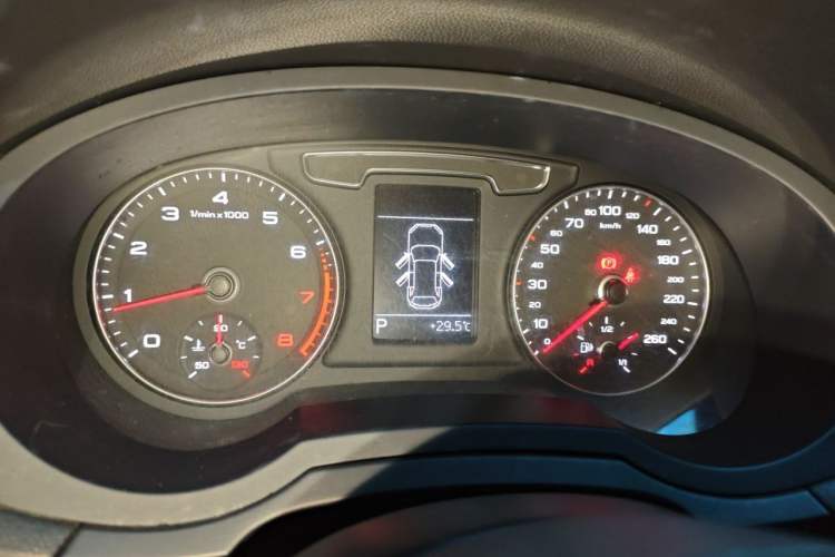 Used Audi Q3 2018 30th Anniversary Edition 30 TFSI Fashion Model Instrument Cluster