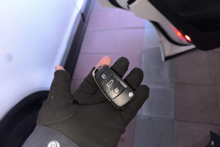 Used Audi Q3 2018 30th Anniversary Edition 40 TFSI quattro all-wheel-drive sport model Interior 1