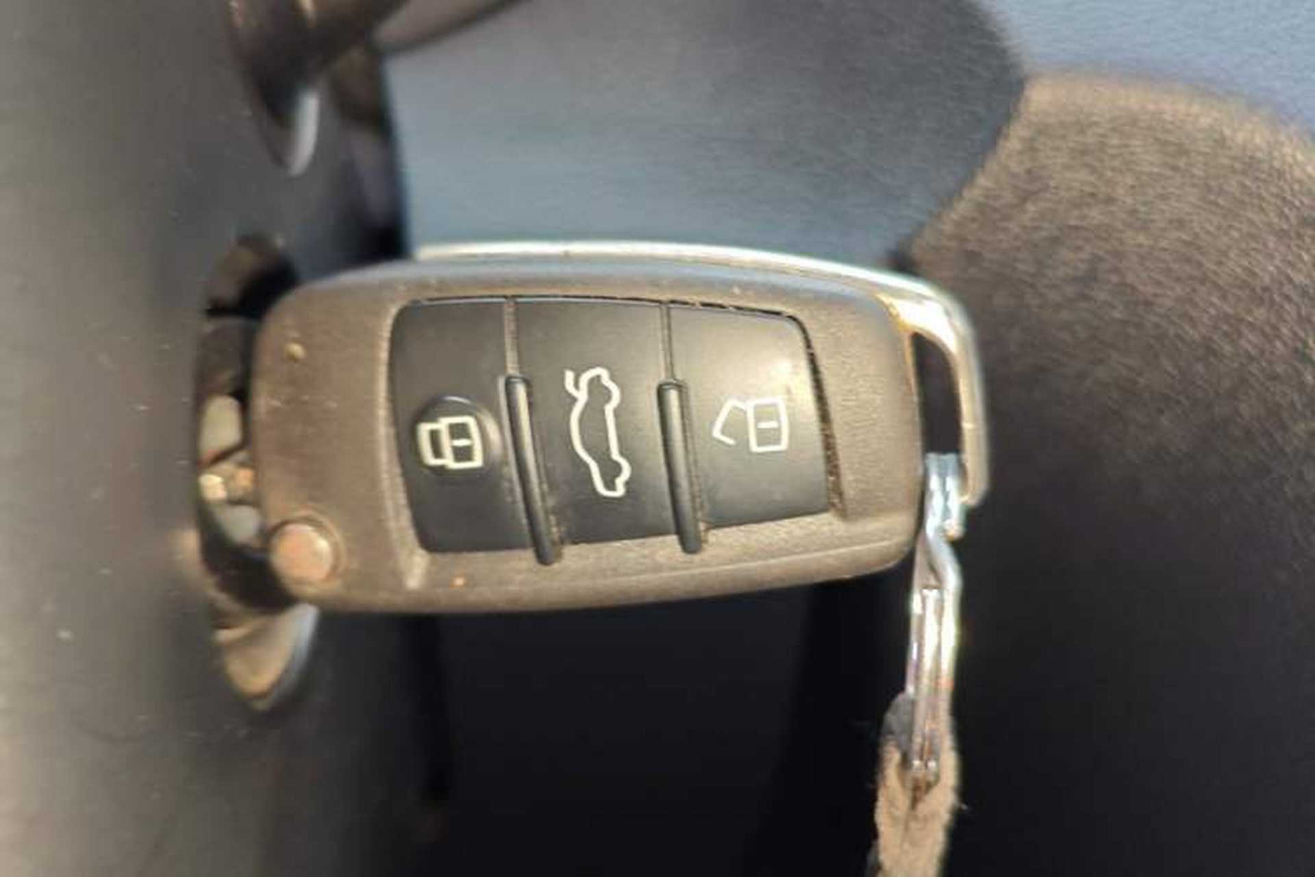 Used Audi Q3 2018 35 TFSI Fashion Edition Collector's Model Interior 1