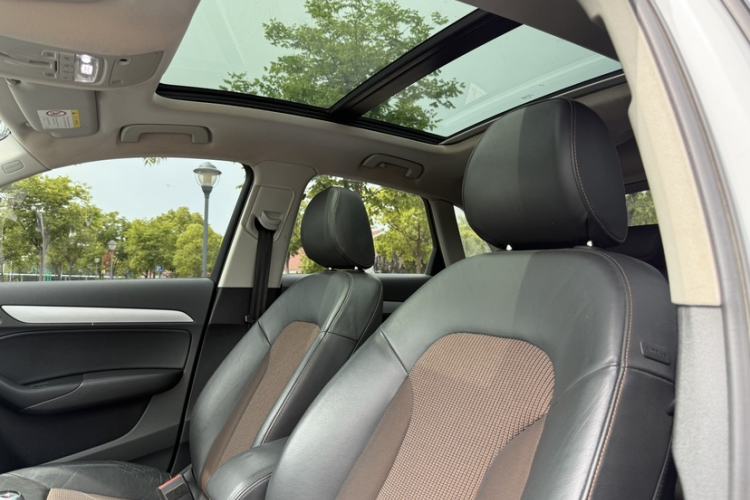 Used Audi Q3 2018 30th Anniversary Edition 30 TFSI Fashion Model Interior 12