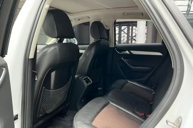Used Audi Q3 2018 35 TFSI Fashion Edition Collector's Model Interior 3