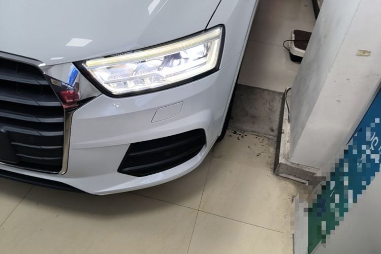 Used Audi Q3 2018 30th Anniversary Edition 30 TFSI Fashion Model Left Front Headlight