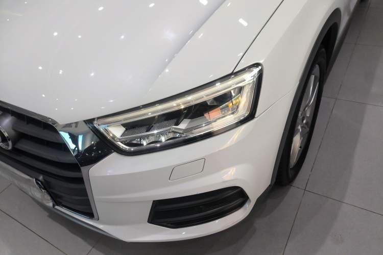 Used Audi Q3 2018 30 TFSI Fashion Edition Collector's Model Left Front Headlight