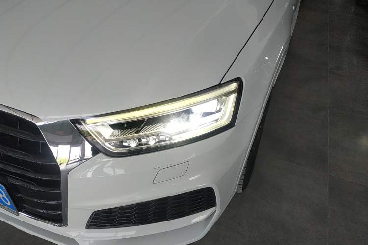 Used Audi Q3 2018 30 TFSI Fashion Edition Collector's Version Left Front Headlight