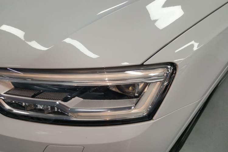 Used Audi Q3 2018 30th Anniversary Edition 30 TFSI Fashion Model Left Front Headlight