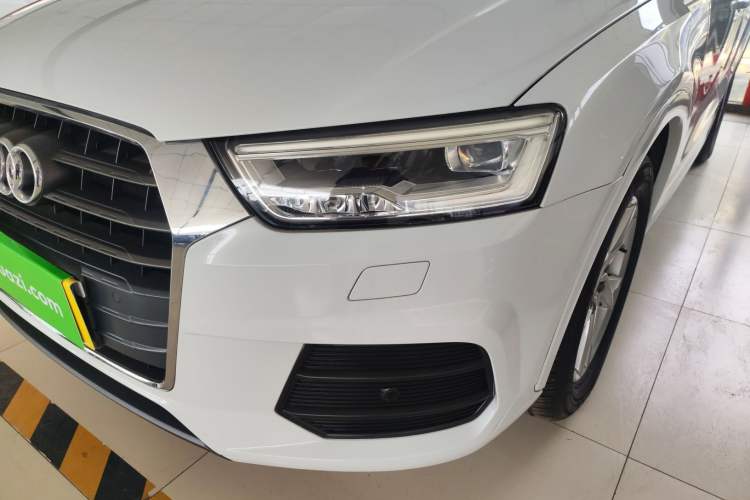 Used Audi Q3 2018 30th Anniversary Edition 35 TFSI Fashion Model Left Front Headlight