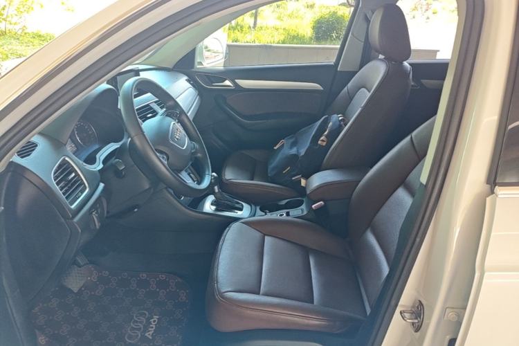 Used Audi Q3 2018 30th Anniversary Edition 30 TFSI Standard Model Left Front Seat