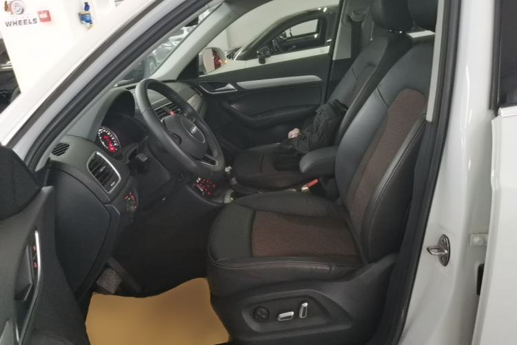 Used Audi Q3 2018 30 TFSI Fashion Edition Collector's Version Left Front Seat