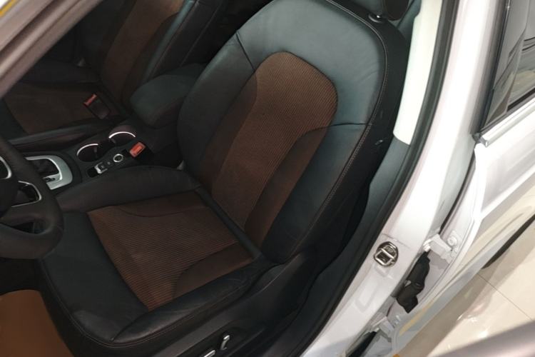 Used Audi Q3 2018 30th Anniversary Edition 30 TFSI Fashion Model Left Front Seat