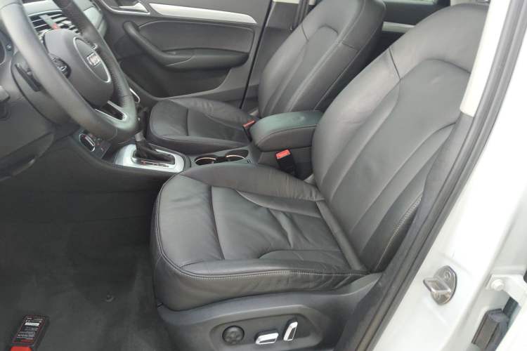 Used Audi Q3 2018 30th Anniversary Edition 30 TFSI Style Model Left Front Seat