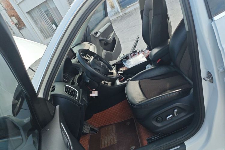 Used Audi Q3 2018 30th Anniversary Edition 35 TFSI Fashion Model Left Front Seat
