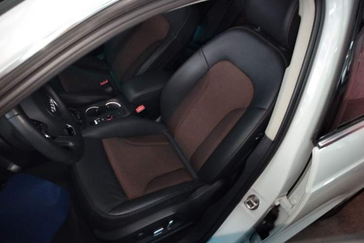 Used Audi Q3 2018 30th Anniversary Edition 35 TFSI Fashion Model Left Front Seat