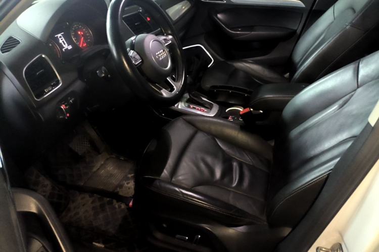 Used Audi Q3 2018 30th Anniversary Edition 30 TFSI Style Model Left Front Seat