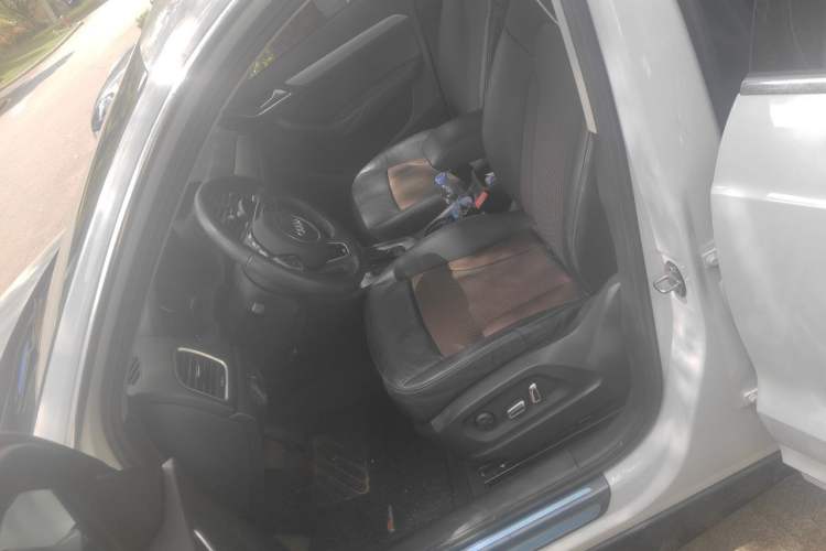 Used Audi Q3 2018 30th Anniversary Edition 30 TFSI Fashion Model Left Front Seat