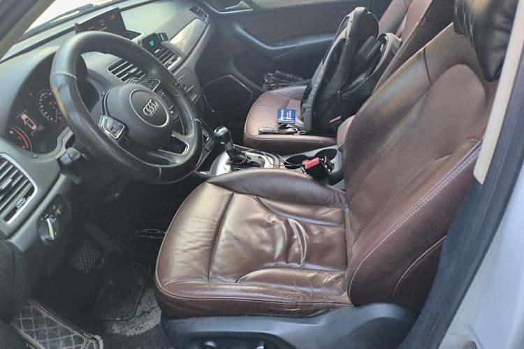 Used Audi Q3 2018 30th Anniversary Edition 30 TFSI Style Model Left Front Seat