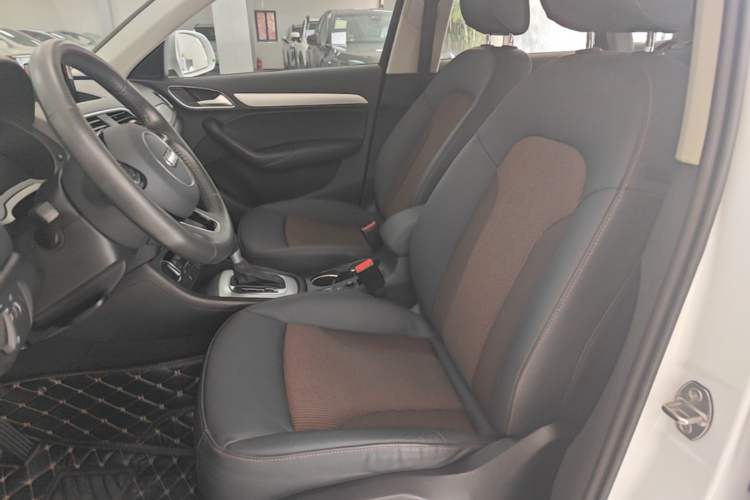 Used Audi Q3 2018 30th Anniversary Edition 35 TFSI Fashion Model Left Front Seat