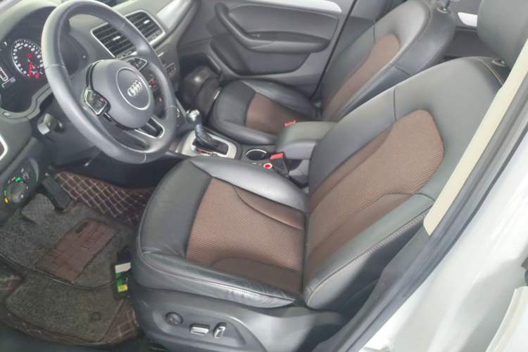 Used Audi Q3 2018 30th Anniversary Edition 35 TFSI Fashion Model Left Front Seat