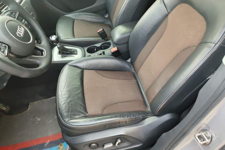 Used Audi Q3 2018 35 TFSI Fashion Edition Collector's Model Left Front Seat