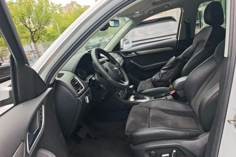 Used Audi Q3 2018 30th Anniversary Edition 35 TFSI Sport Model Left Front Seat