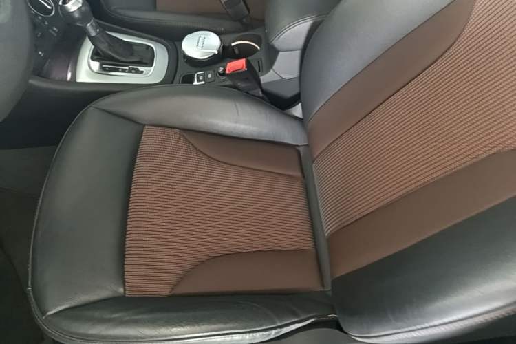 Used Audi Q3 2018 30th Anniversary Edition 30 TFSI Fashion Model Left Front Seat