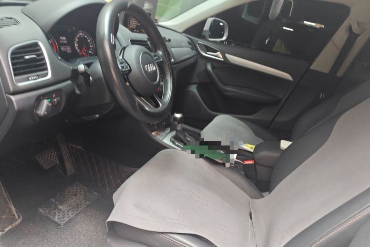 Used Audi Q3 2018 30th Anniversary Edition 30 TFSI Fashion Model Left Front Seat
