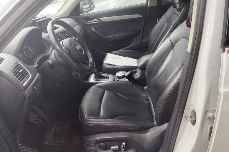 Used Audi Q3 2018 30th Anniversary Edition 30 TFSI Fashion Model Left Front Seat