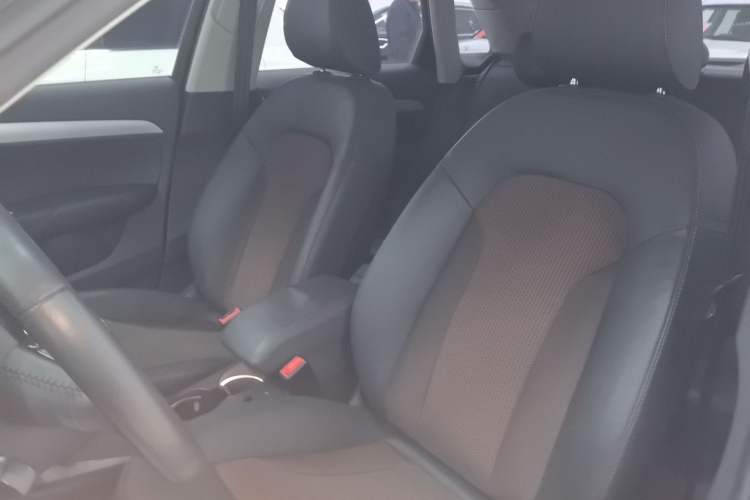 Used Audi Q3 2018 30th Anniversary Edition 35 TFSI Fashion Model Left Front Seat