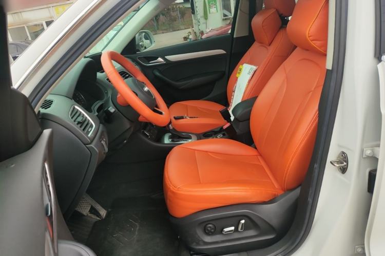 Used Audi Q3 2018 30th Anniversary Edition 30 TFSI Fashion Model Left Front Seat