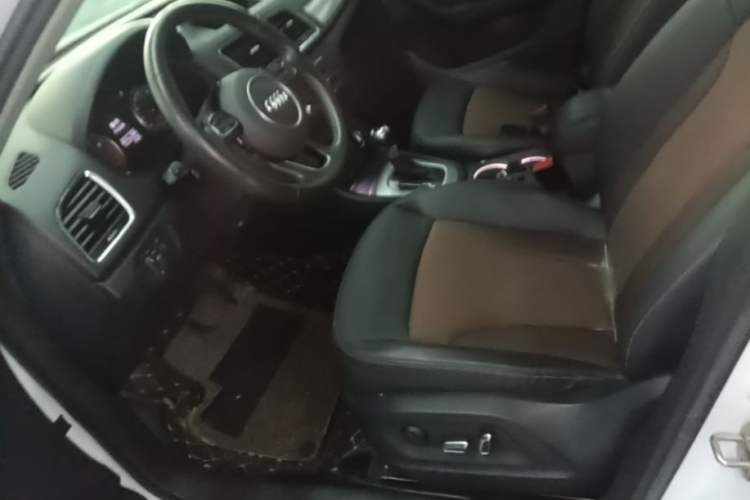 Used Audi Q3 2018 30 TFSI Fashion Edition Collector's Version Left Front Seat