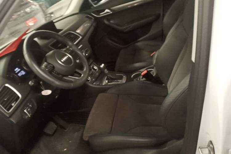 Used Audi Q3 2018 30th Anniversary Edition 35 TFSI Sport Model Left Front Seat